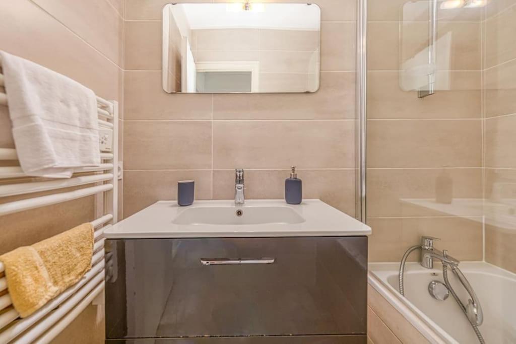 Centre Grenoble, Charmant, Avec Une Chambre Exterior foto